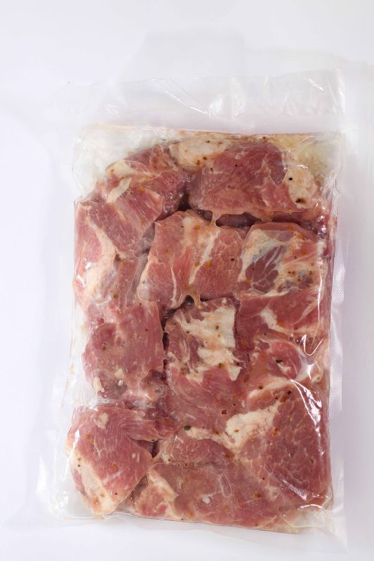 Шашлик свинний маринований з шиї